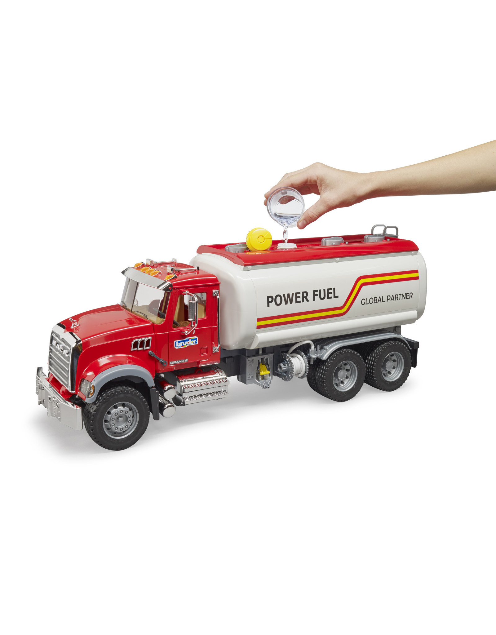 Bruder Bruder 02827 MACK Granite Mack Granite Tankwagen (1:16)