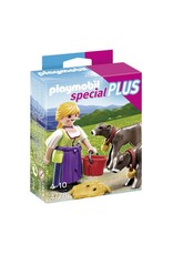 Playmobil Playmobil Special Plus 4778 Boerin met Kalfjes