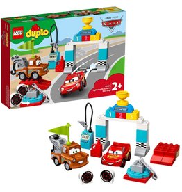 LEGO Lego Duplo 10924 Bliksem McQueen's racedag - Lightning McQueen's Race Day