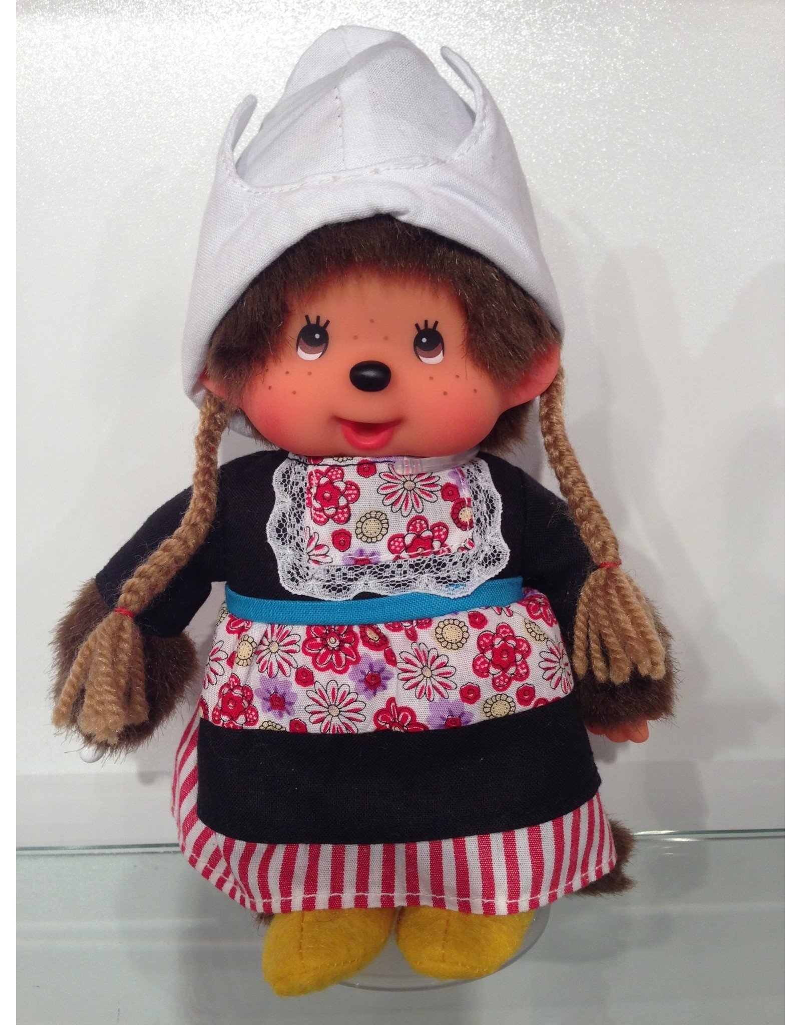 Monchhichi Monchhichi Meisje Klederdracht Nederland 20cm