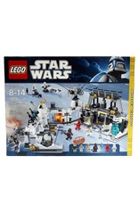 LEGO Lego Star Wars 7879 Hoth™ Echo Base™  (doos licht gedeukt)