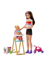 Mattel Barbie Tienerpop Skipper's Babysitter met Toebehoren