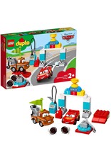 LEGO Lego Duplo 10924 Bliksem McQueen's racedag - Lightning McQueen's Race Day