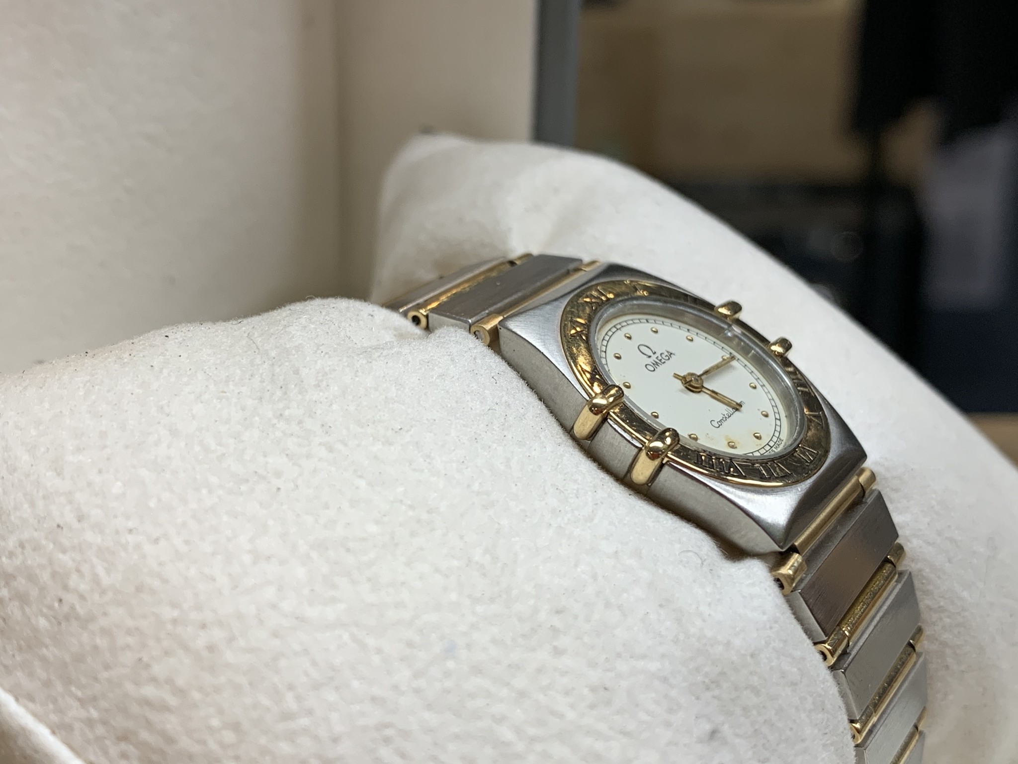 OMEGA CONSTELLATION Quartz 18K goud 