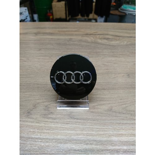 Audi Naafdoppen set van 4 stuks zwart - 60mm Audi Naafdoppen set van 4 stuks zwart - 60mm