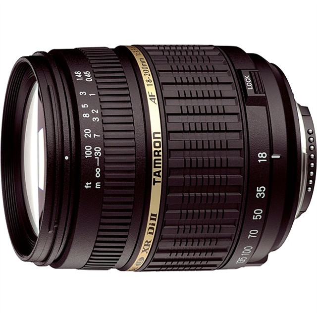 Tamron 18-200mm f/3.5-6.3 XR Di II Sony