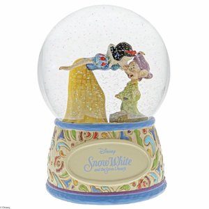 Disney Traditions Snow White & Dopey (Snowglobe)