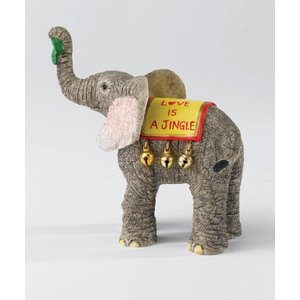 Tuskers Love Is A Jingle (olifant)