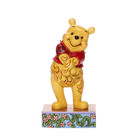 Disney Traditions Winne the Pooh "Beloved Bear" (Personality Pose)