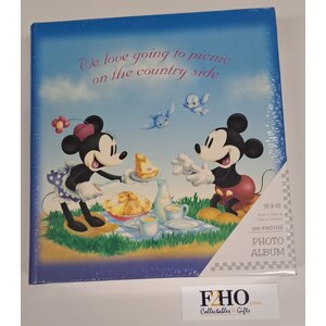 Disney Photo album  Mickey & Minnie "We love going to Picnic....."