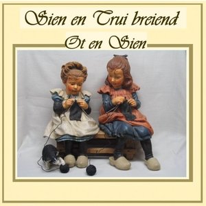 Ot en Sien Sien and Sweater Knitting LARGE