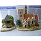 Lilliput Lane Church of St Martin + Bladon Village Pump