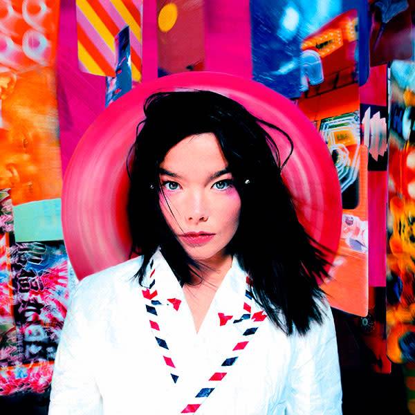 One Little Independent Björk - Post