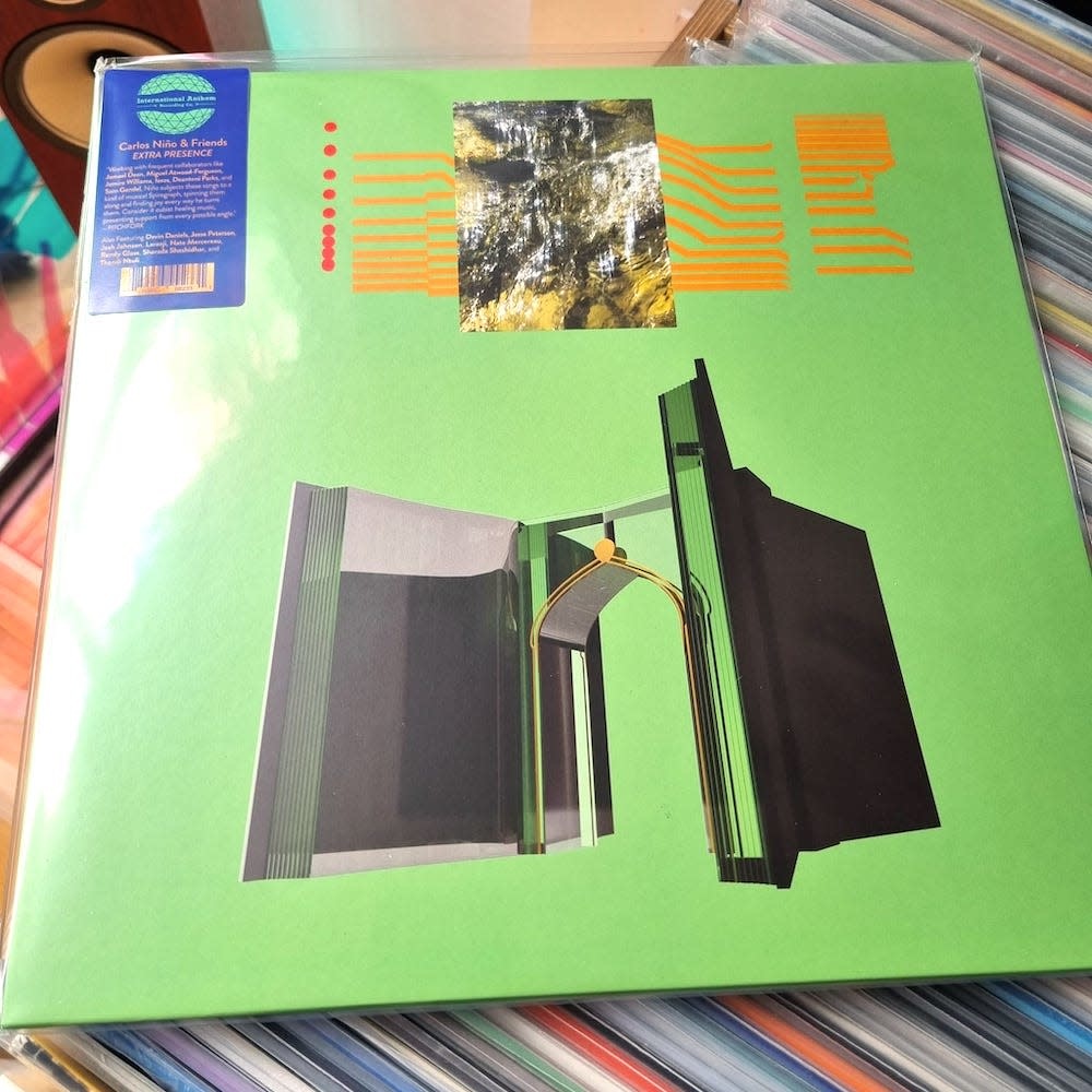 International Anthem Carlos Nino & Friends - Extra Presence