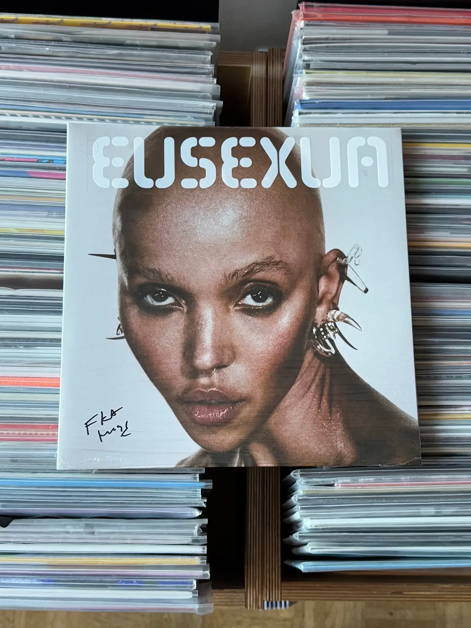 Young SIGNED FKA twigs - EUSEXUA (Milky Vinyl)
