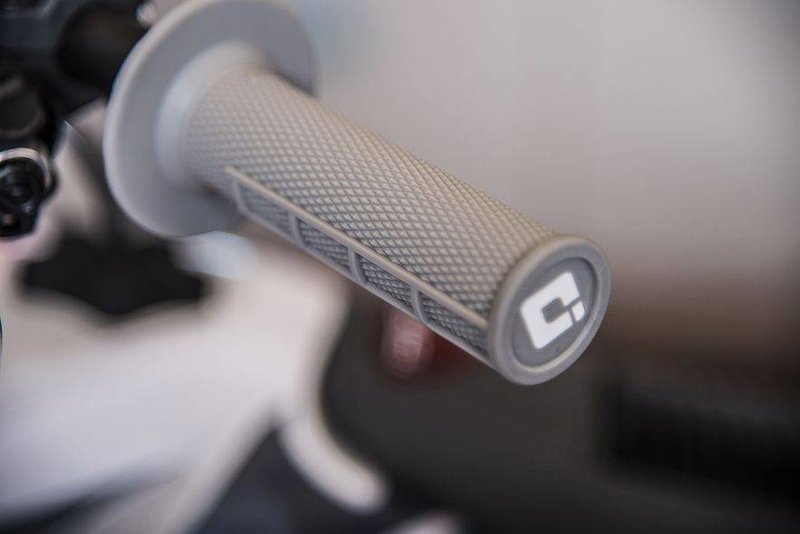 Odi Grips Lock-on