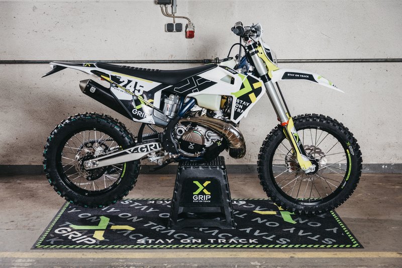 X-GRIP Graphic Kit Husqvarna #20