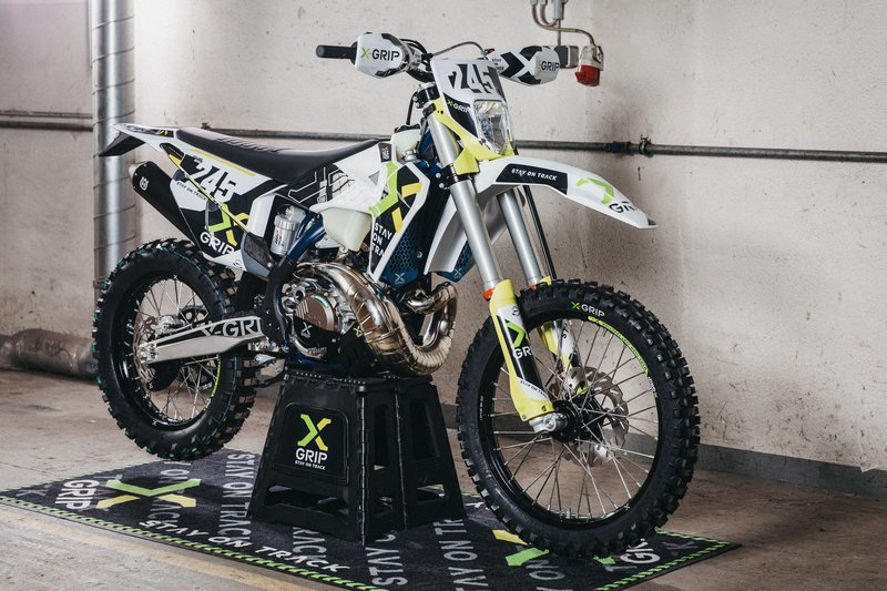 X-GRIP Graphic Kit Husqvarna #20