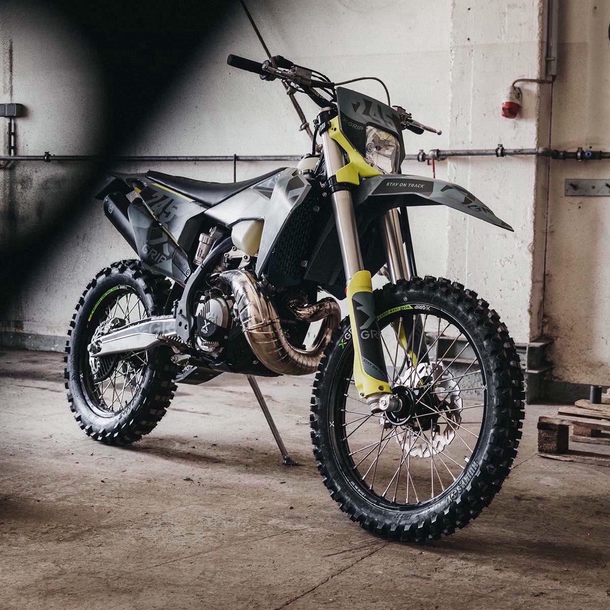 X-GRIP Graphic Kit for Husqvarna #20 - Grey matt