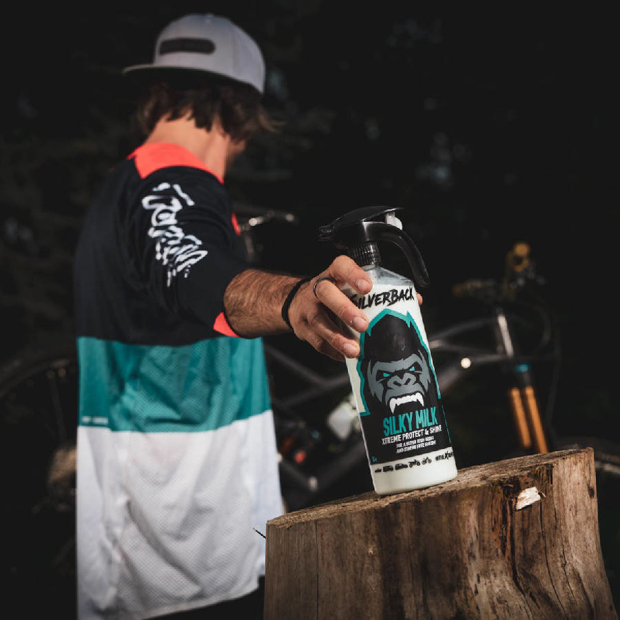 Silverback Silky Milk Protect and Shine