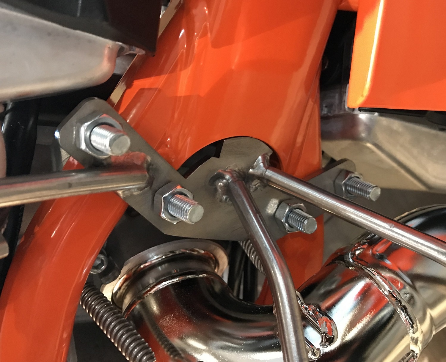 Dowatek Airflow Krümmerschutz Edelstahl