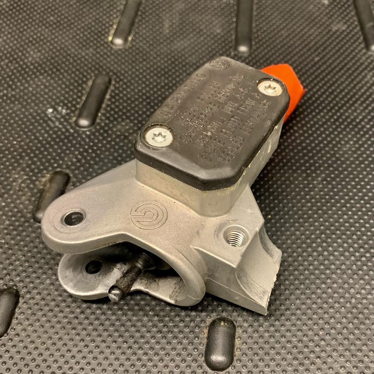 Hard Enduro Shop Kupplungs / Brems Reparatur Set Brembo