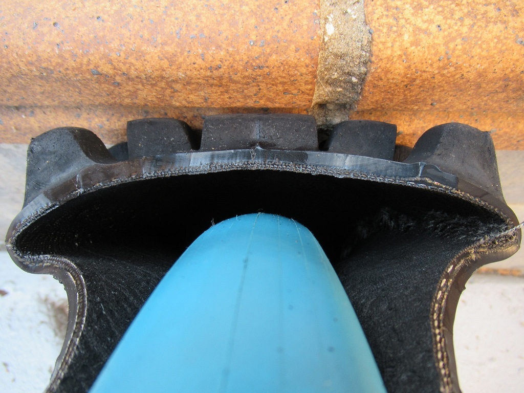 NoMousse Pro Tiresystem Enduro 18x2,15"