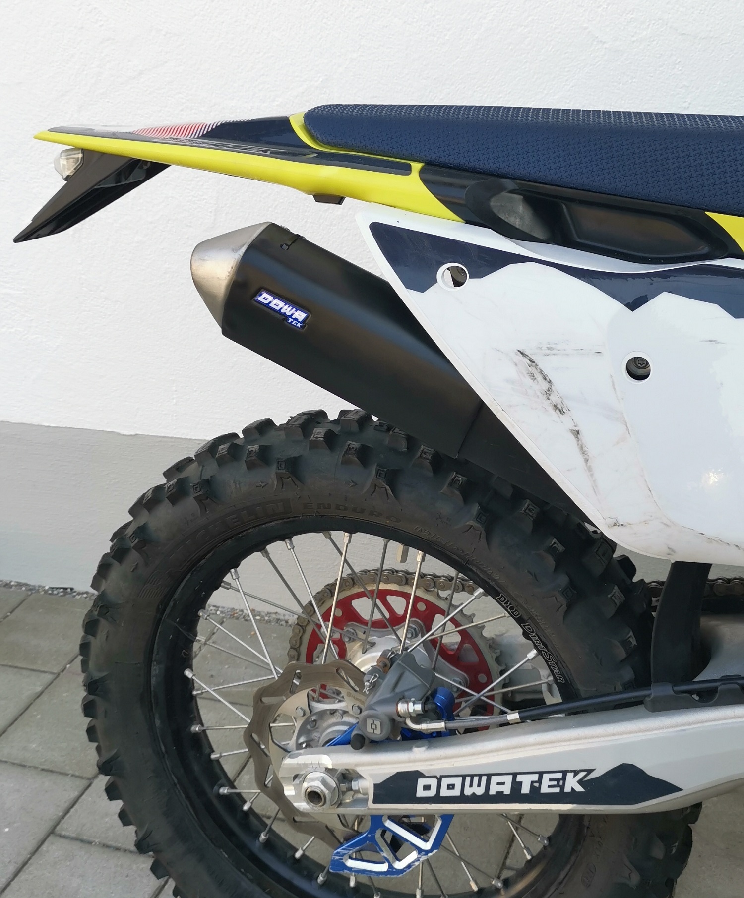 Dowatek Auspuff Schutz