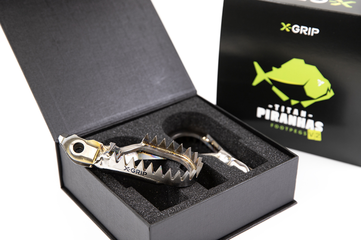 X-GRIP Piranhas Fußrasten Titan
