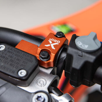  X-GRIP Anti Break Clamp Brembo / EXHIBIT