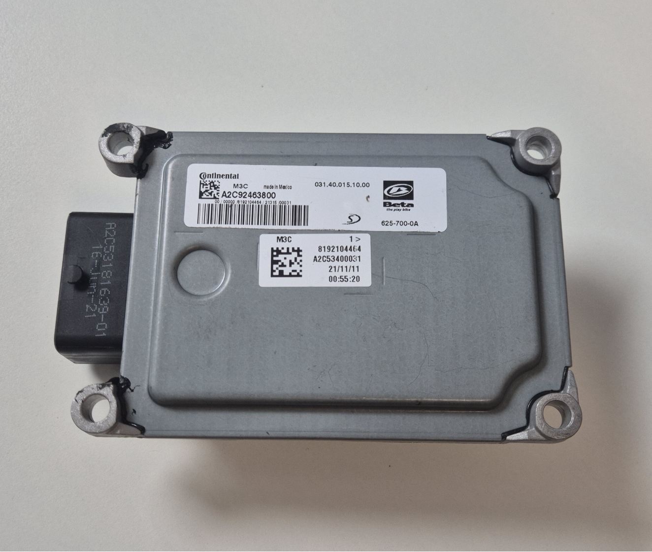 Beta CDI  /  4T