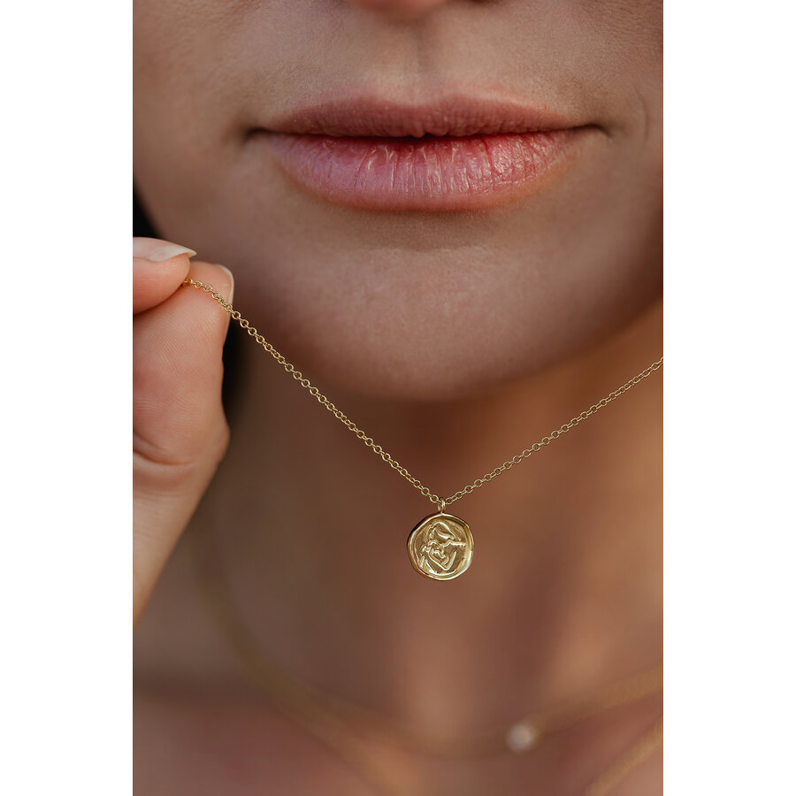 Mom Necklace Gold Plated-3