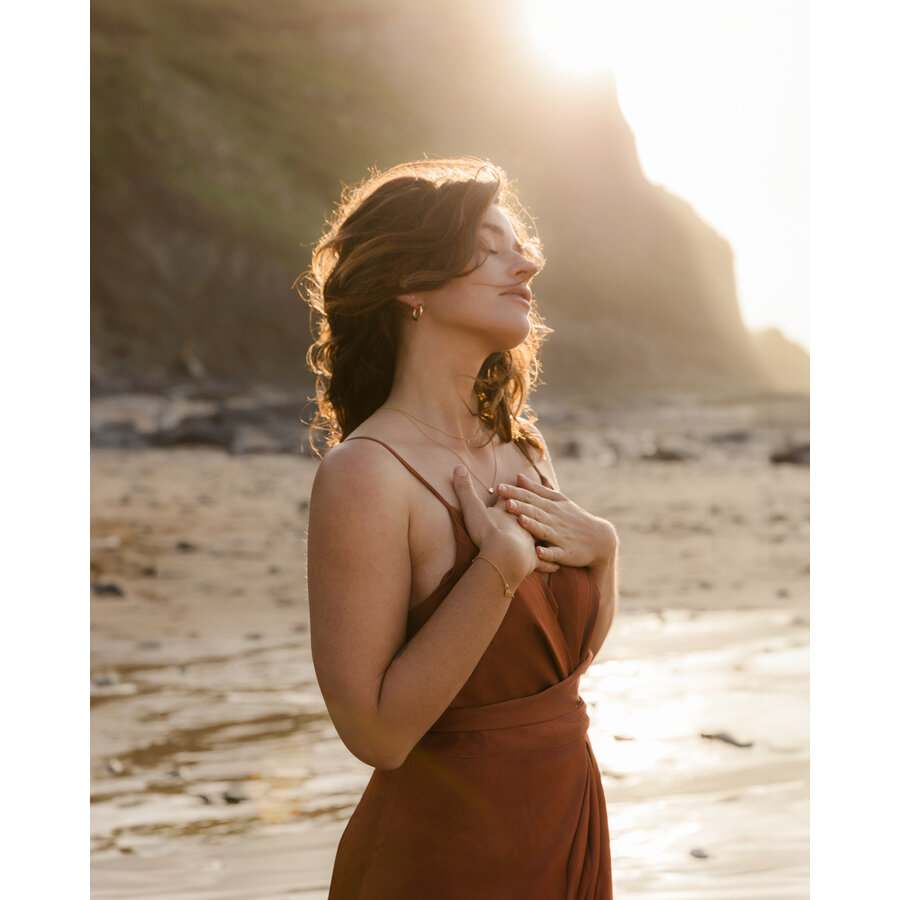 Inner Beauty Hoops Verguld-5