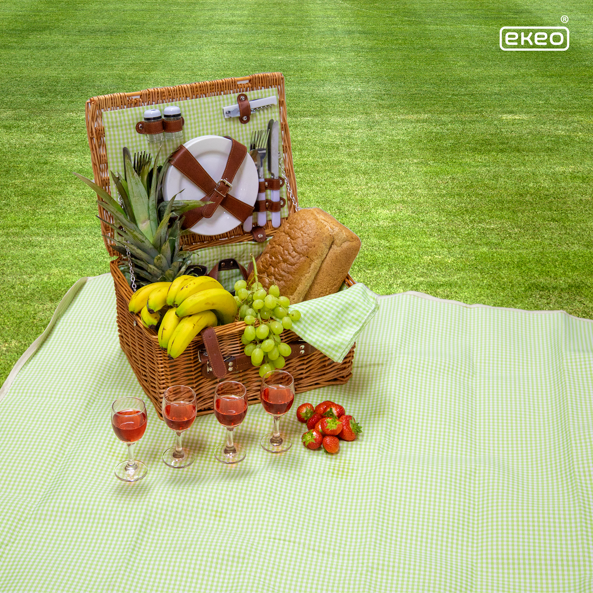 Picknickmand 28-delig - Incl. servies en bestek - Picknickset voor 4 personen - Rieten mand - Blauw