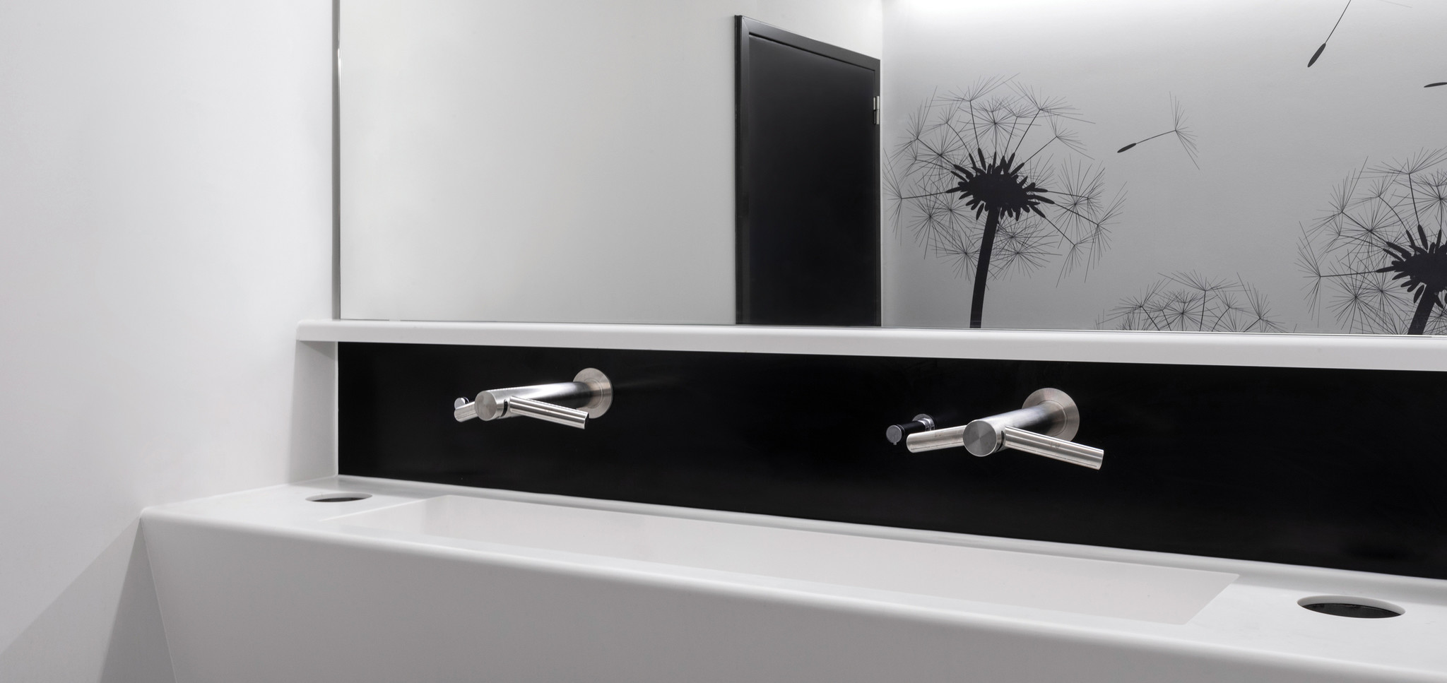 Paper industry research shows that jet hand dryers are just as hygienic as paper towels