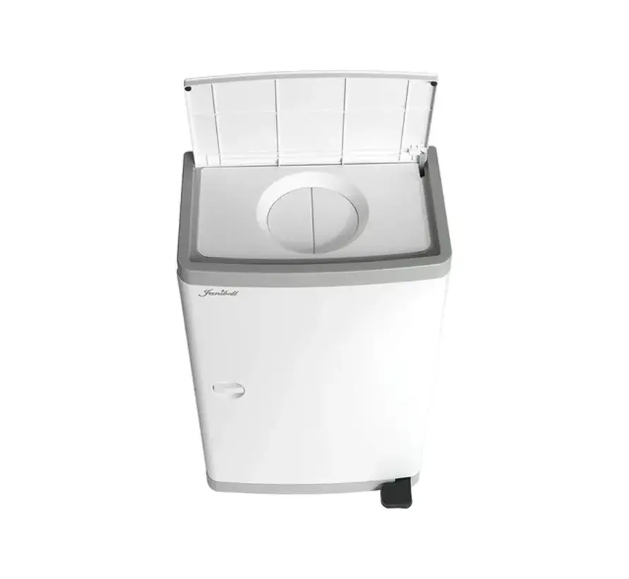 Poubelle à couches fermée + commande au pied 43 litres