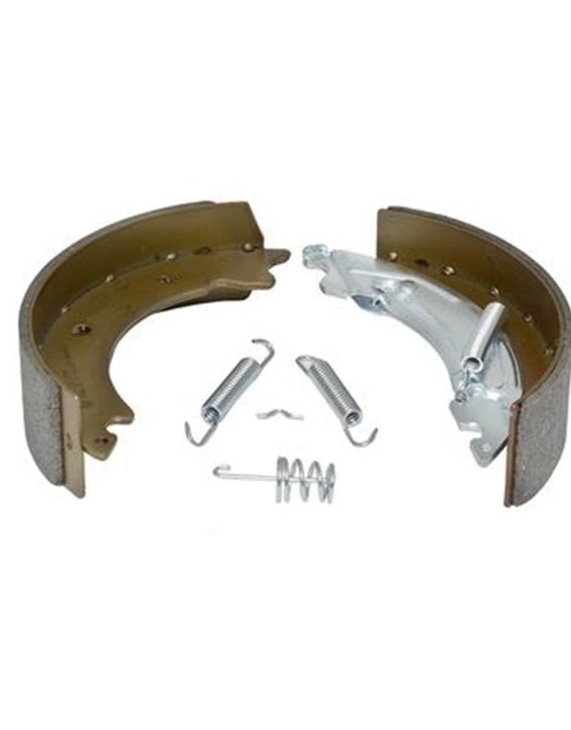 Knott Style 200mm x 50mm Brake Shoe Axle Set | Fieldfare Trailer Centre