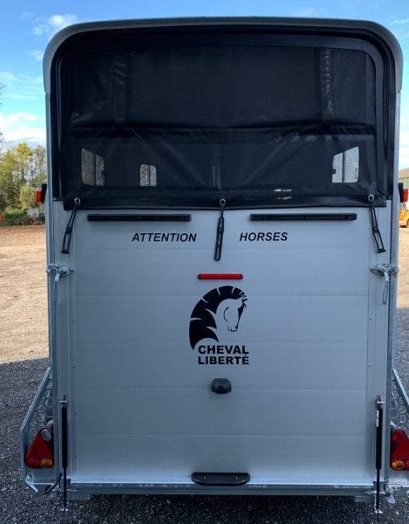 Cheval Liberte Cheval Touring Country with Tack Room