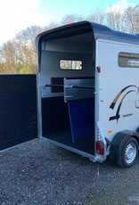 Cheval Liberte Cheval Touring Country with Tack Room