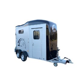 Cheval Liberte Cheval Touring Country Horse Trailer in Black
