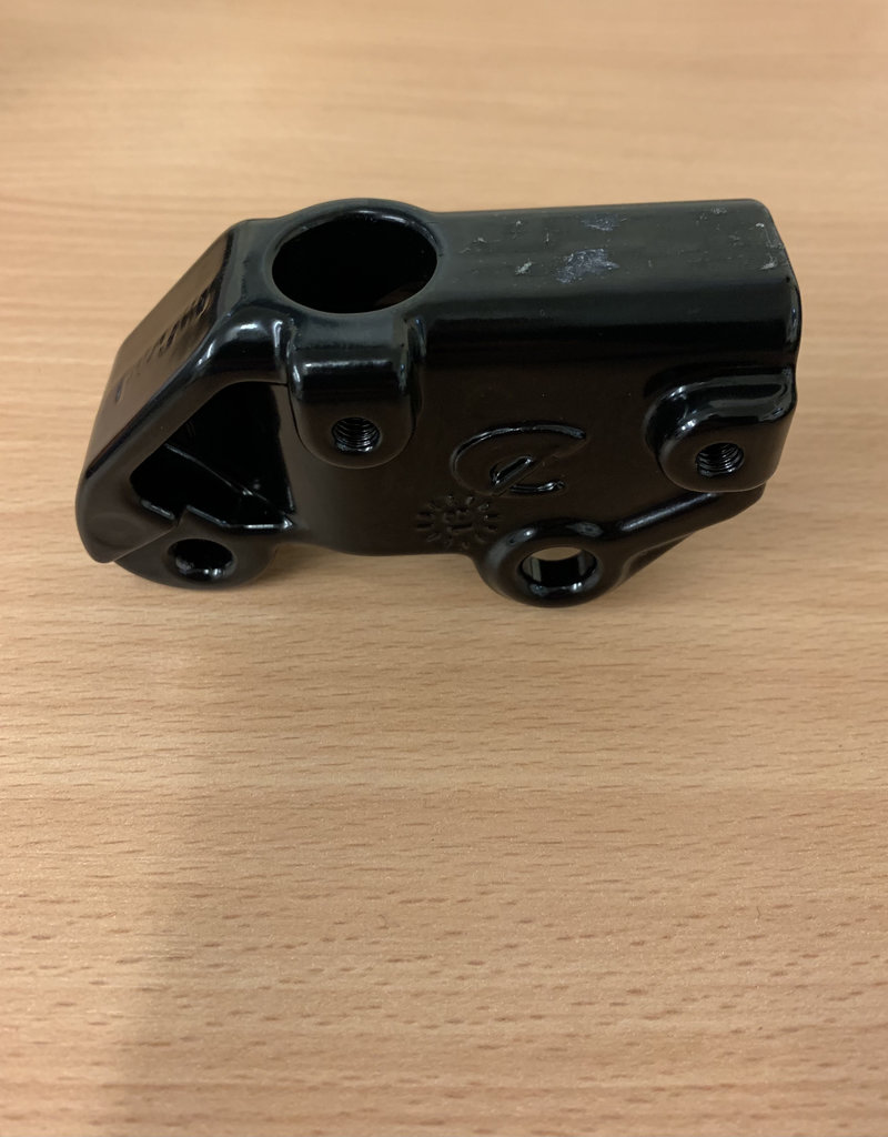 C&C Hydraulics Brian James Trailers Handle Bracket for Hand Pump