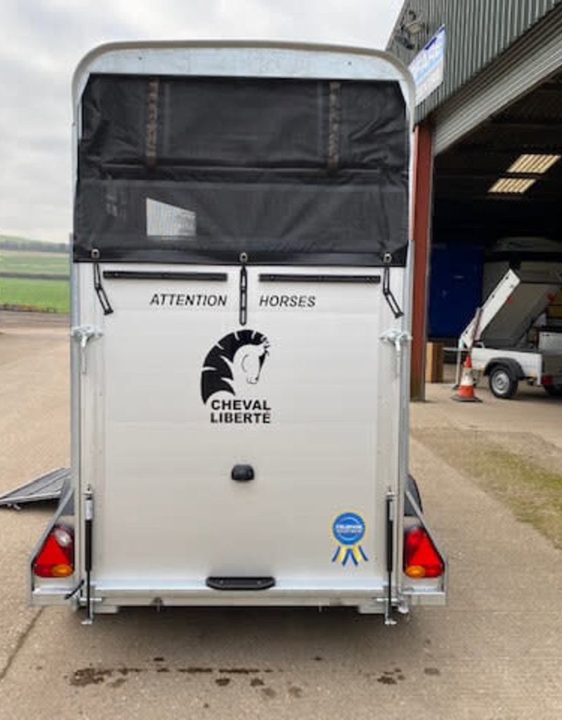 Cheval Liberte Cheval Touring One Single Horse Trailer