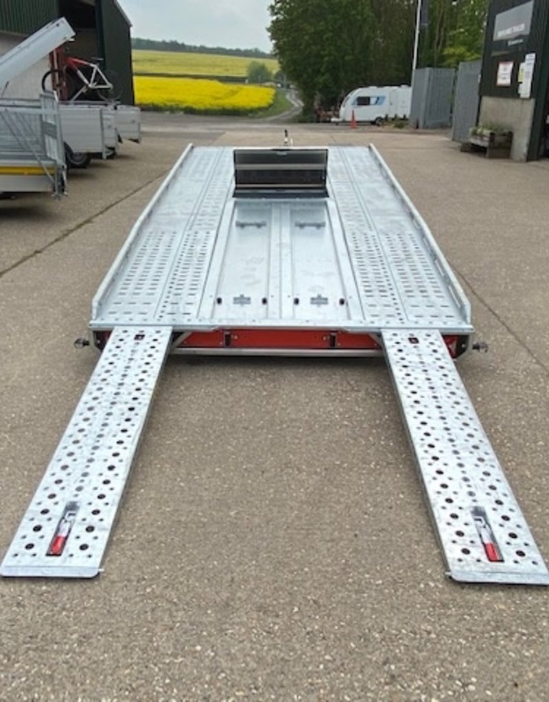 Brian James 231 T Transporter, 5.0m x 2.1m, 3.5t, 10in wheels, 3 Axle 1.8m Ramps & Tilt Bed