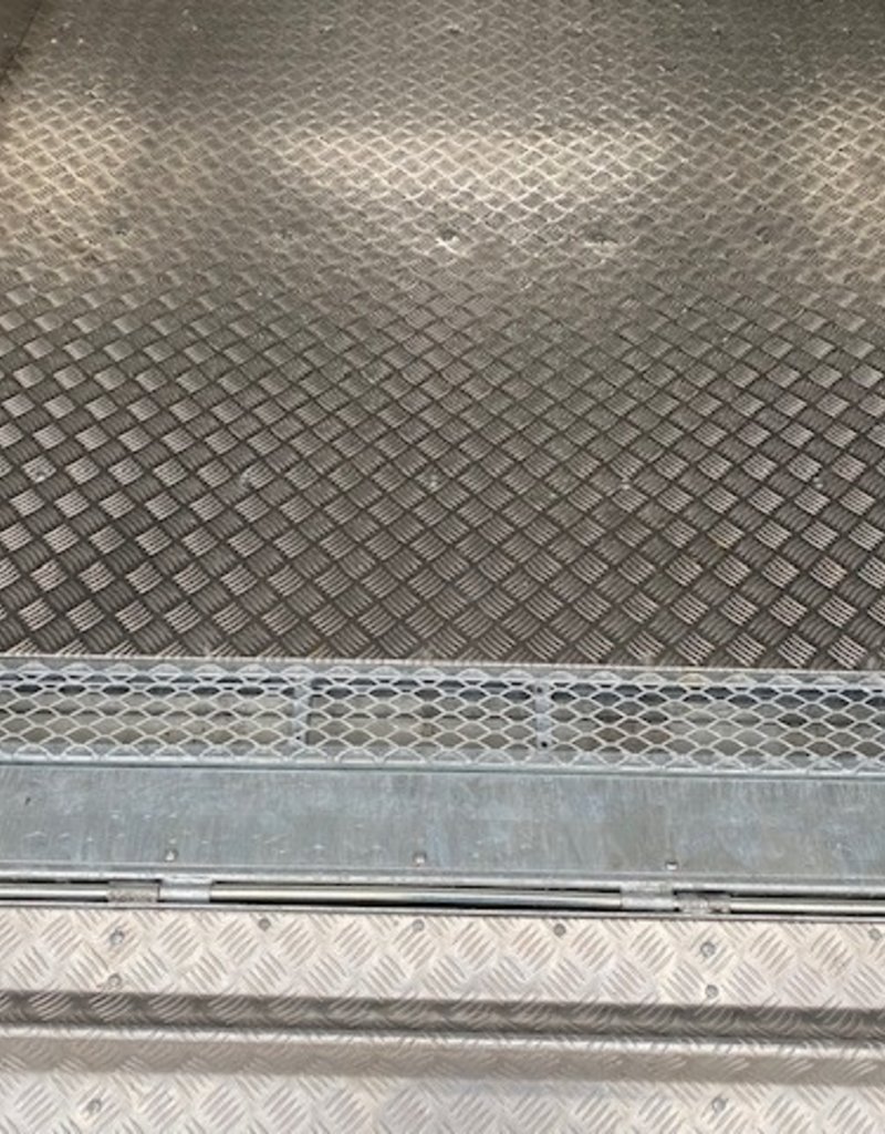 Bateson Trailers Bateson 48LT Double Axle Livestock Trailer| Fieldfare Trailer Centre