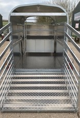 Bateson Trailers Bateson 42LT 10' x 5' x 6' Livestock Trailer for use with cars and light vehicles