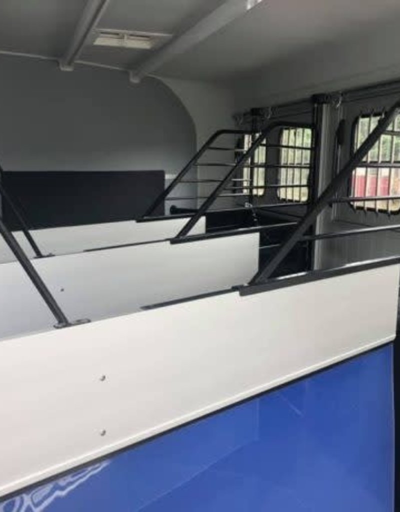 Cheval Liberte Cheval Liberte Maxi 4 Herringbone Horse Trailer