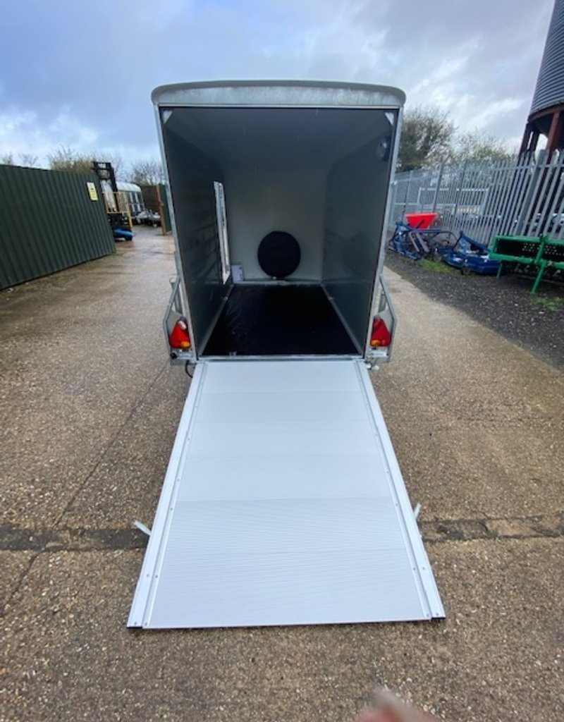 Debon Debon C255 - Aluminium Sides + Side Door 1.3t GVW c/w Spare Wheel & Prop Stands