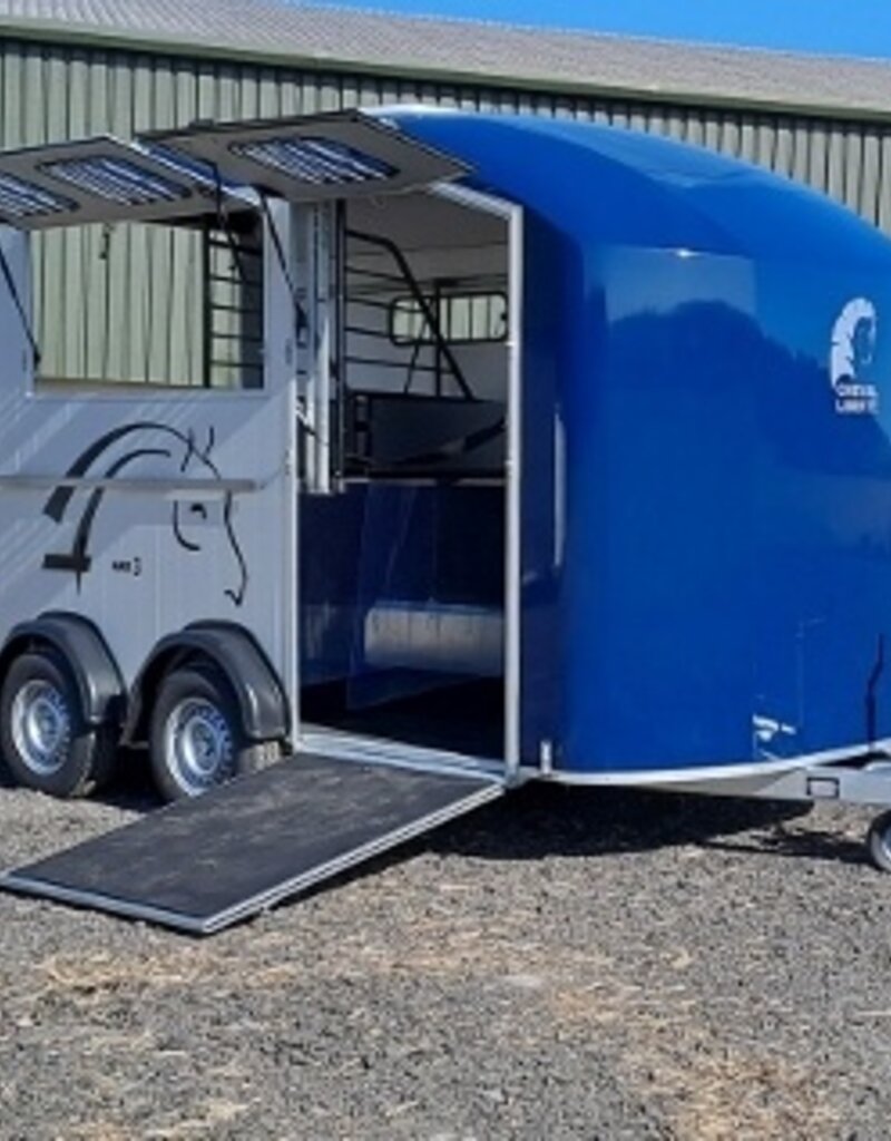 Cheval Liberte Cheval Liberte Maxi 4 Herringbone Horse Trailer