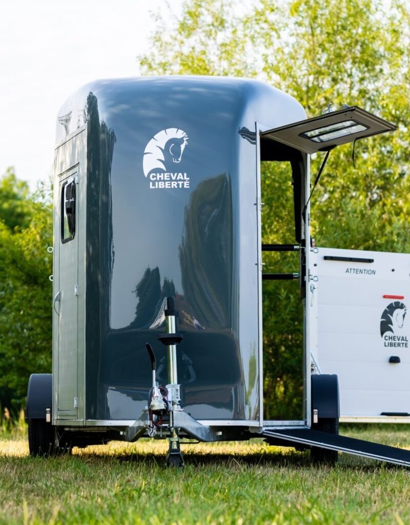 Cheval Liberte Cheval Liberte Touring  XL 2 Horse Trailer with Tack Room 2600kg GVW