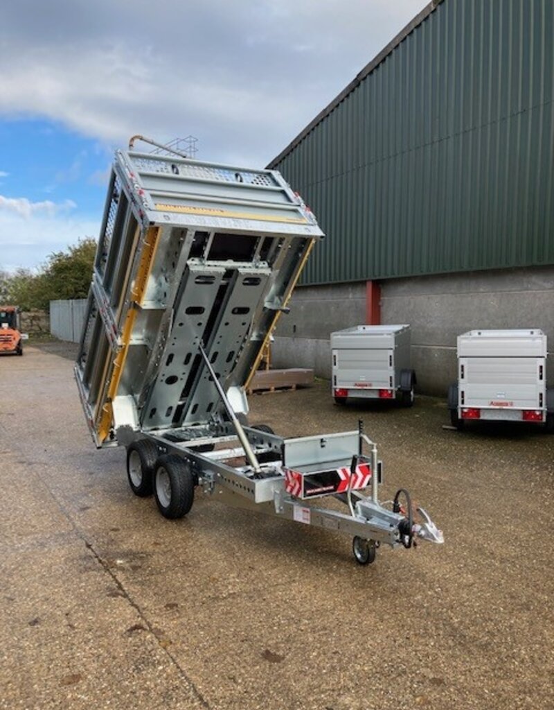 Brian James Tipper 526 - 2.7m x 1.6m, 2700kg, 2 Axle, 12" Wheels, Drop Sides, Panelled Extension Sides